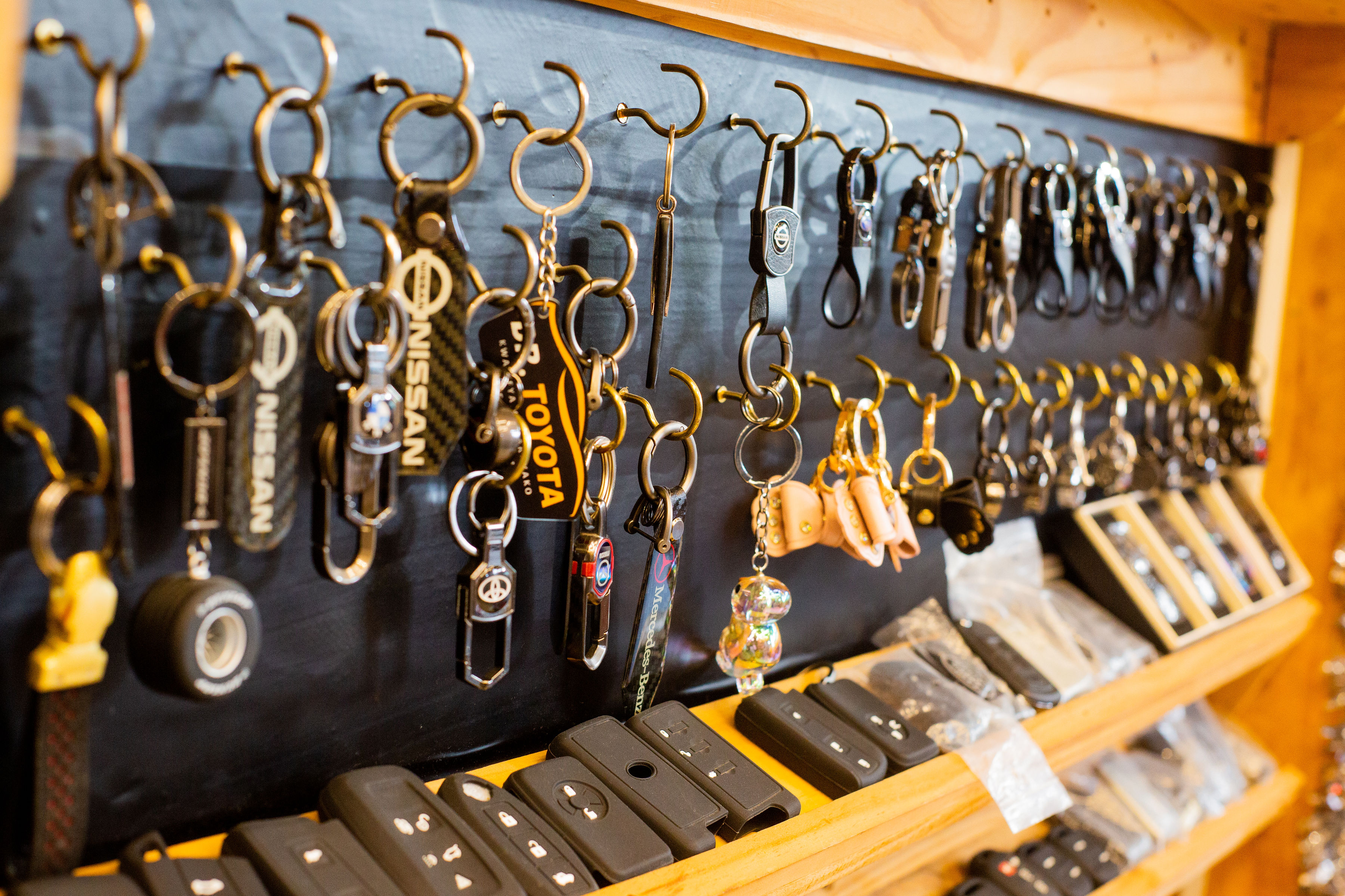 Key Holders & Remotes